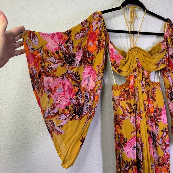FREE PEOPLE Jumpsuit XS‎ Falling Flowers Off Shoulder Wide Leg Boho Flowy Sleeve - Picture 10 of 15